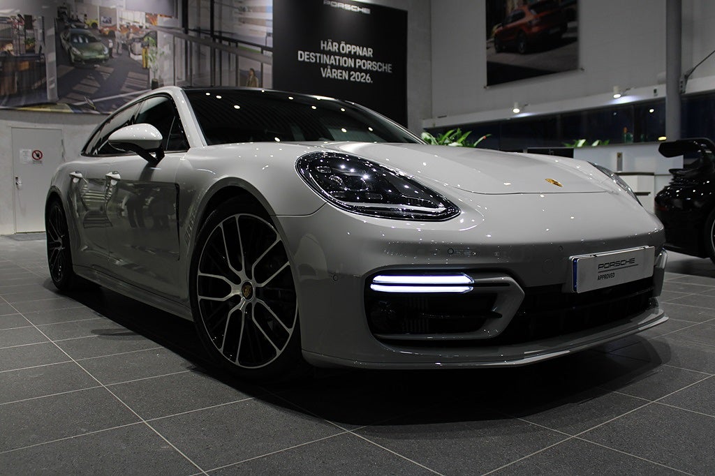 Porsche Panamera 4 E-HYBRID SPORT TURISMO PLATINUM