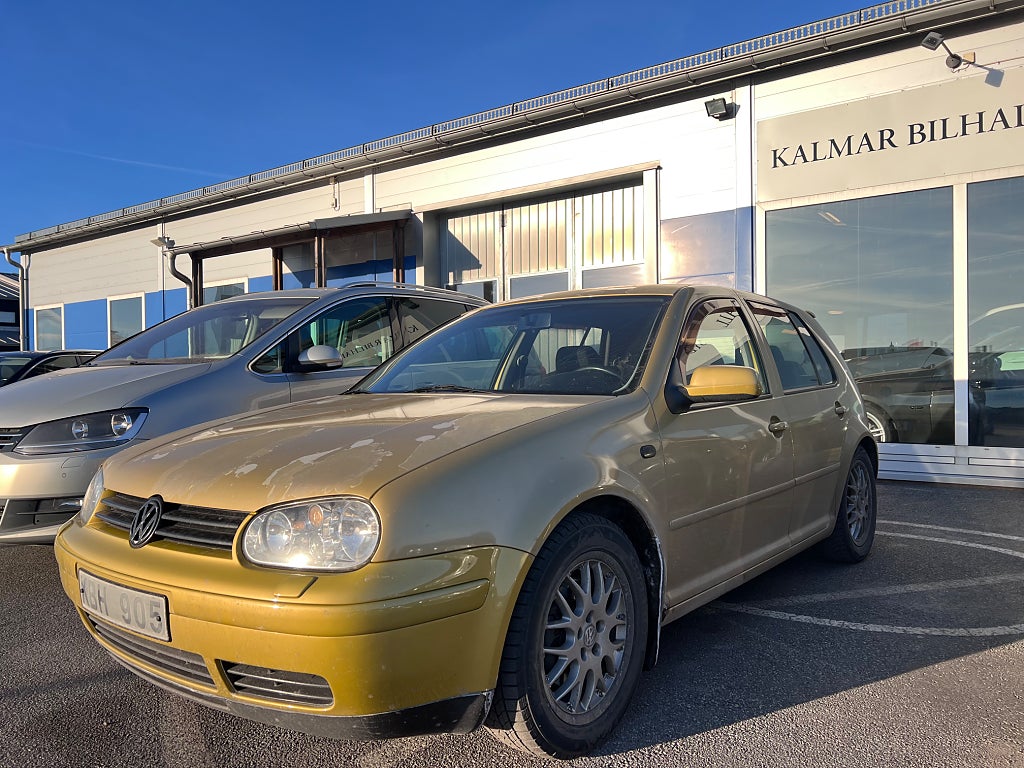 Volkswagen Golf 5-door GTI 1.8 T GTI