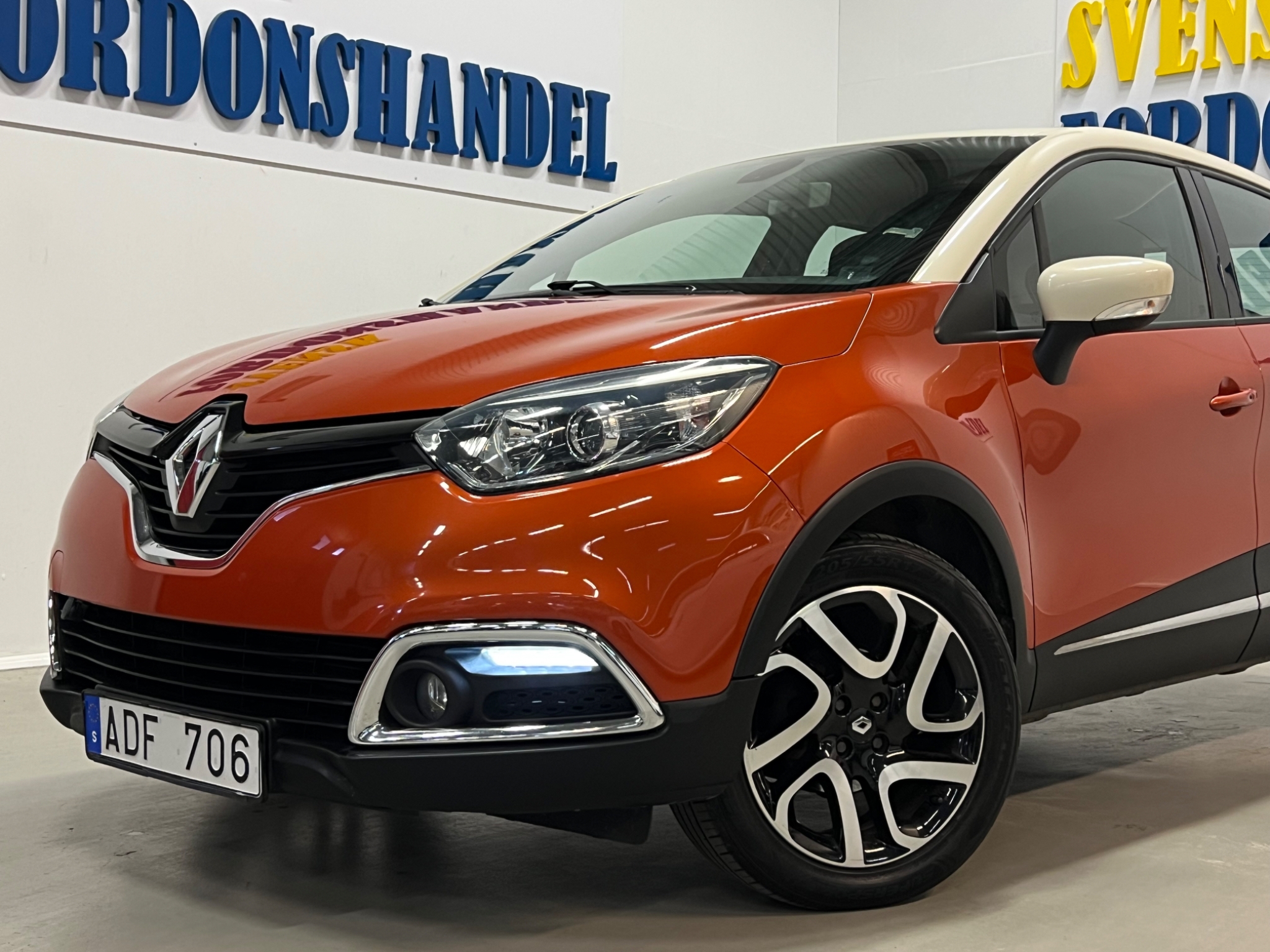 Renault Captur 0.9 TCe Farthållare 2014, kuva 3/10