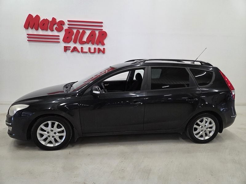 Hyundai i30 1,6 Crdi Manuell Kombi Buisness
