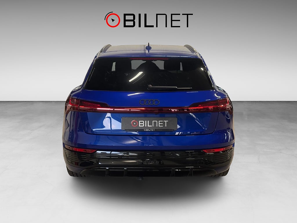 Audi Q8 e-tron 55 Q S line Luft B&O Matrix Drag 360 Värmare