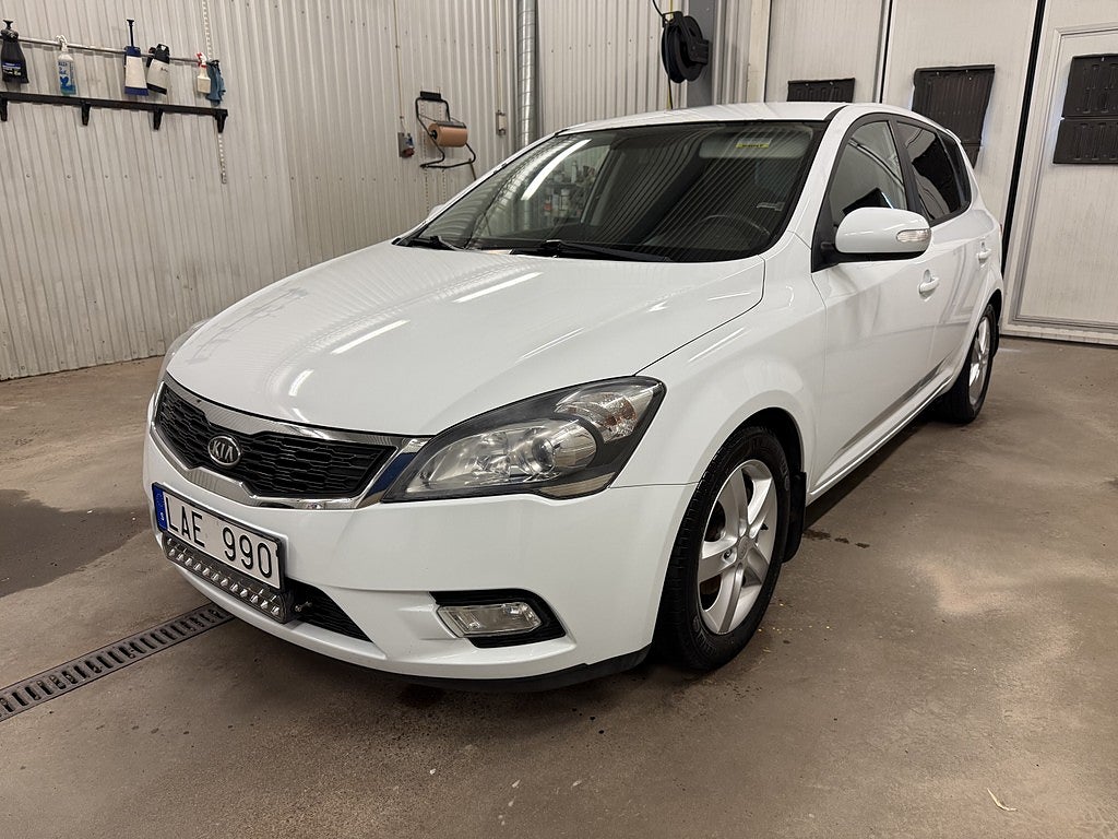 Kia Ceed 5dr cee'd 1.6 CRDi ECO Dragkrok