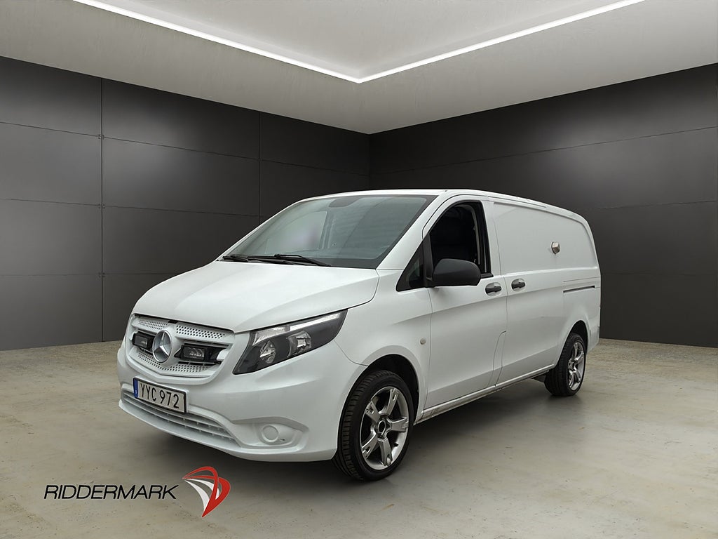 Mercedes-Benz Vito L2 116 CDI 4x4 Värmare Skinn 3-Sits Navi