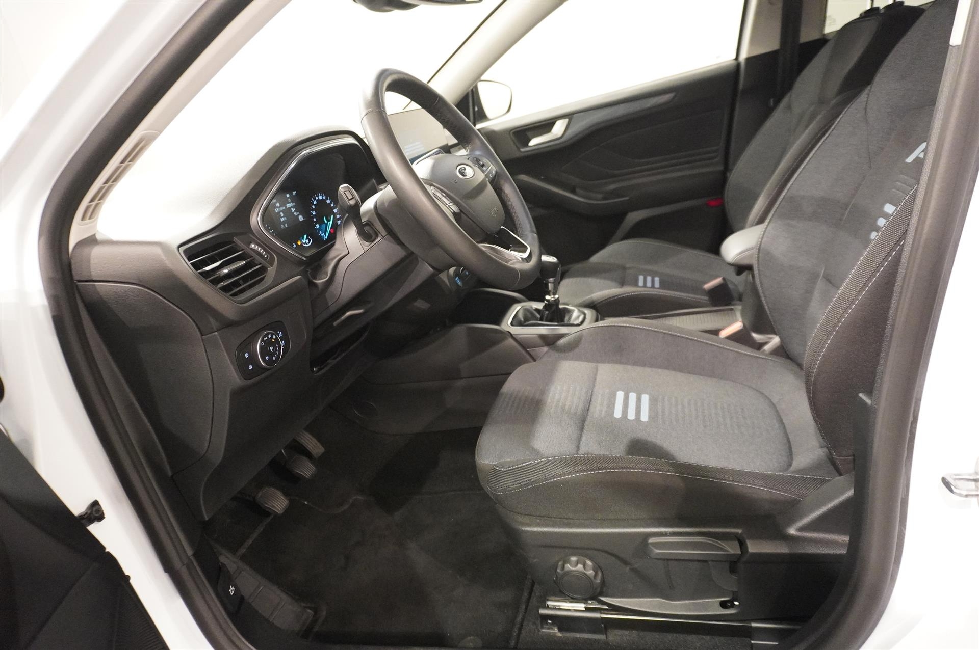 Ford Focus Active 1.0 E85 2023, kuva 7/51