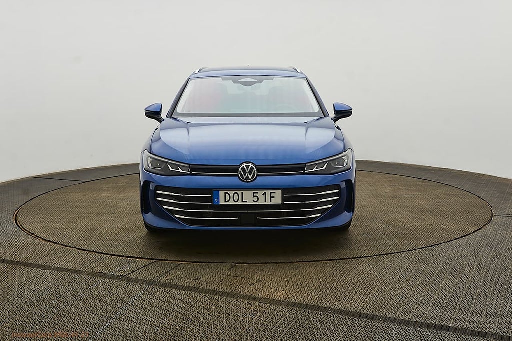 Volkswagen Passat eHybrid 1.5 TSI Business 272HK Drag+Värmare
