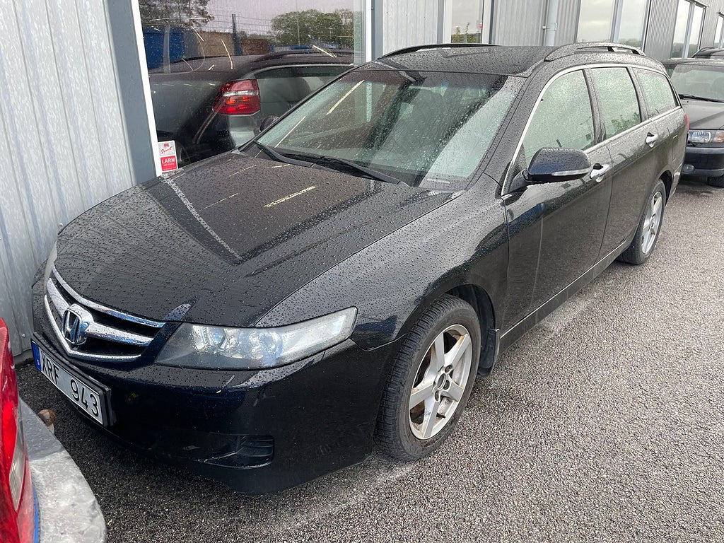Honda Accord 2.0 Tourer Aut (155hk)