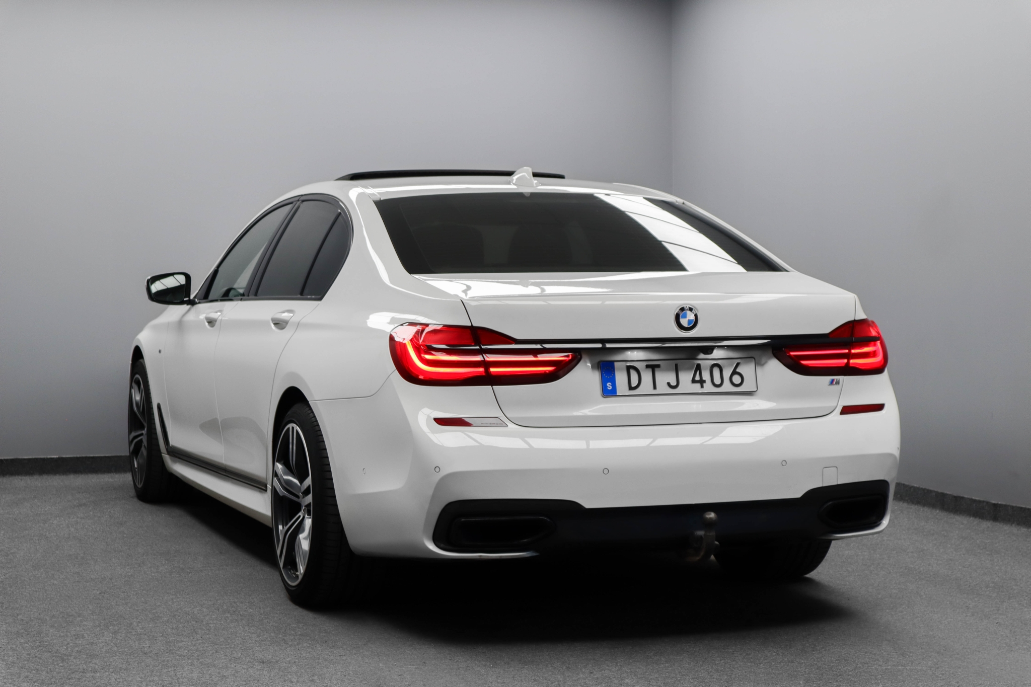 BMW 730 2016, kuva 7/50
