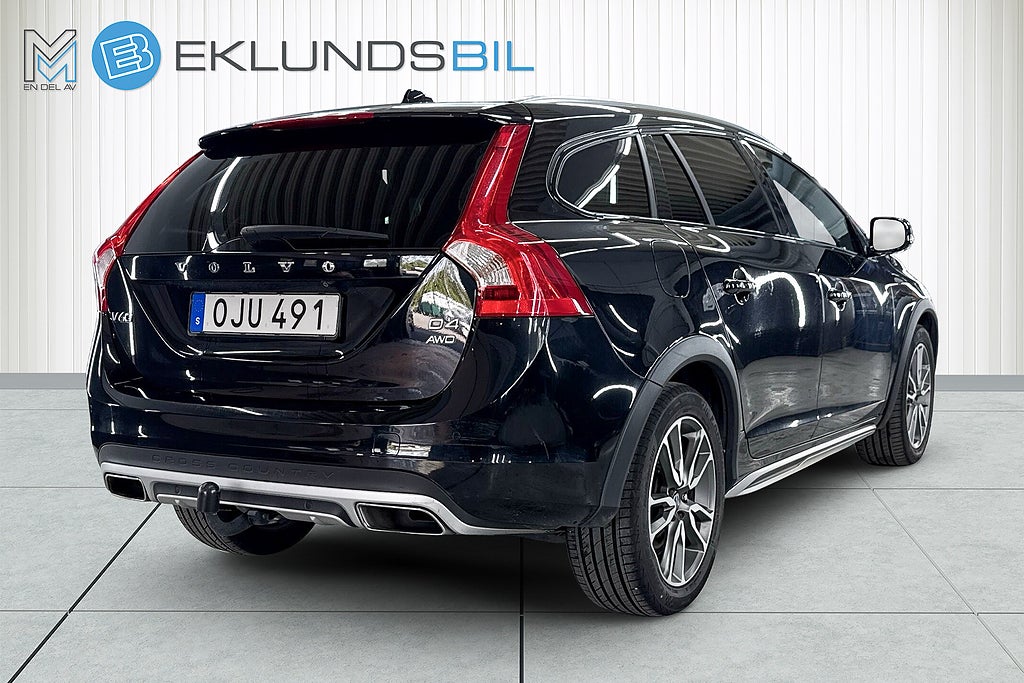 Volvo V60 Cross Country 2017