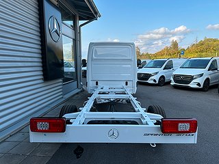 Transportbil - Skåp Mercedes-Benz Sprinter 14 av 19