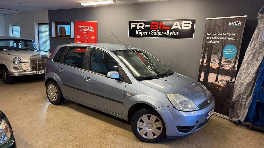 Ford Fiesta 1.3 Ny- Besiktigas 0% Ränta