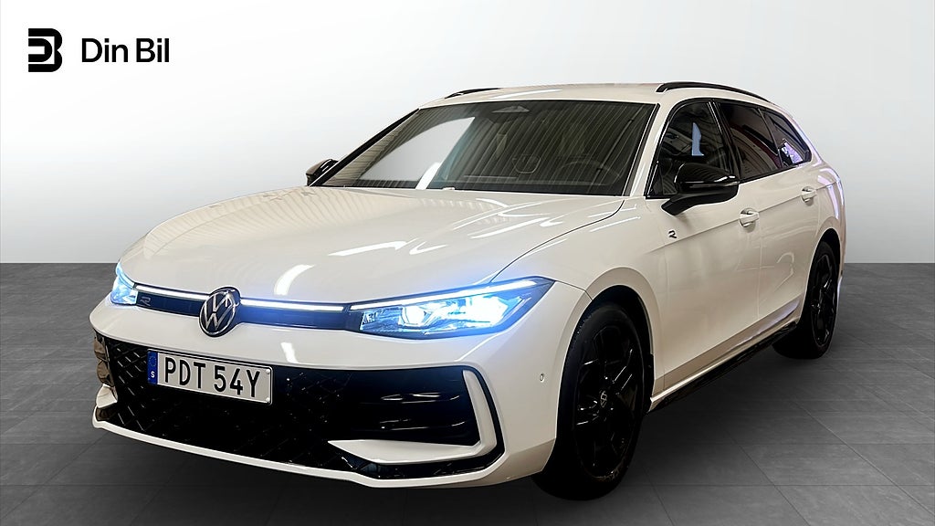 Volkswagen Passat Sportscombi R-Line Black TDI193 4M Drag/Värmare
