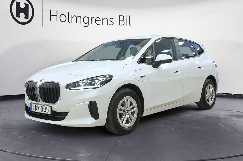 BMW 225 e xDrive Active Tourer 360 Rattvärme CarPlay | Ränta 3,95%