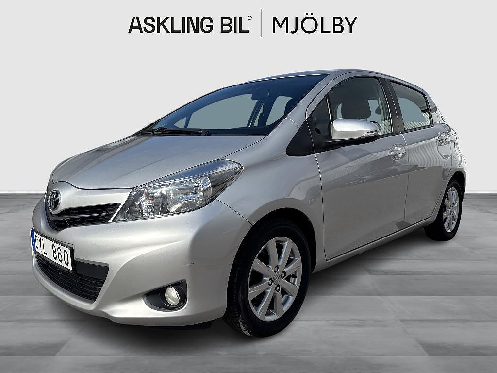 Toyota Yaris 5-dörrar 1.33 Manuell Active Motorvärmare