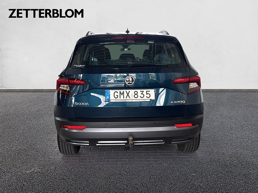 SUV Skoda Karoq 4 av 15
