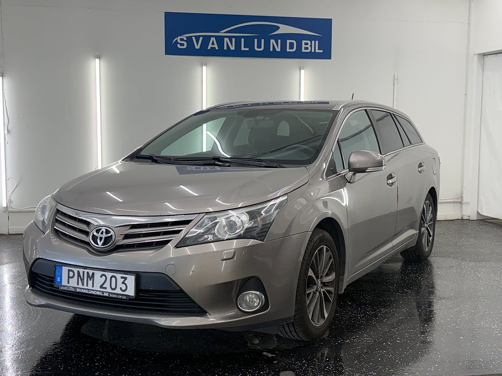 Toyota Avensis 2014
