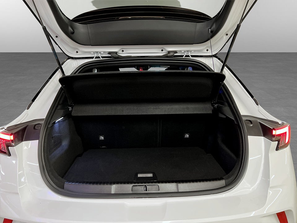 Bild på Opel Mokka Ultimate 1.2 Turbo 130hk Aut B-KAMERA CARPLAY