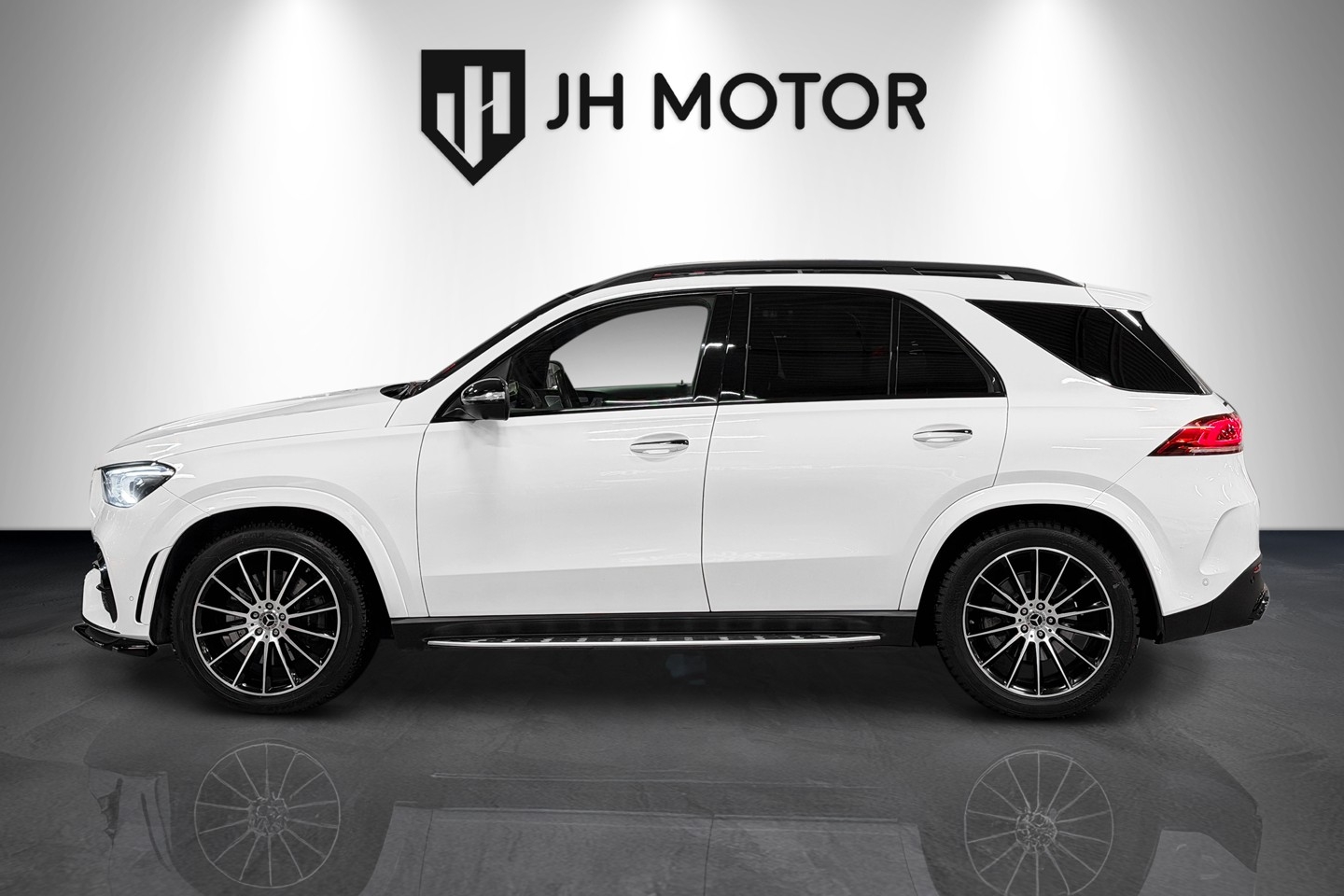 Mercedes-Benz GLE 2022, bild 3/67