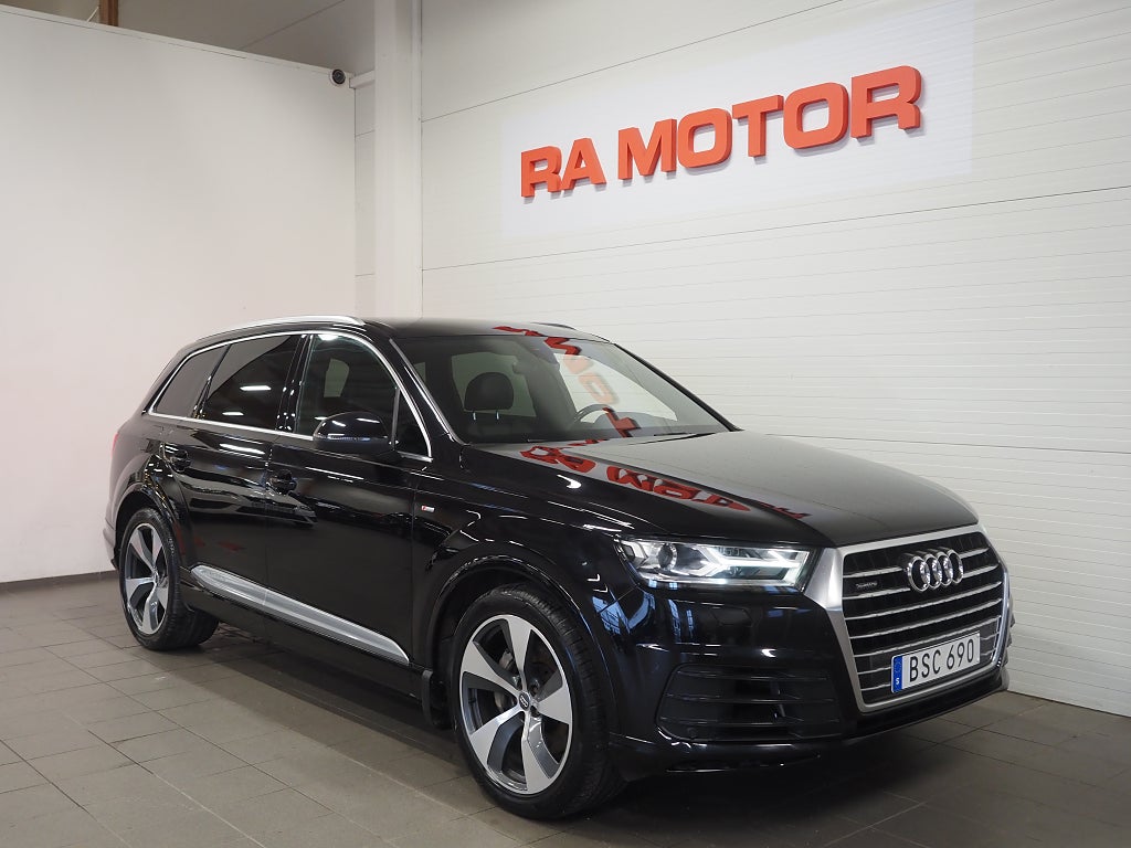 Audi Q7 3.0 TDI V6 272hk Quattro S Line 7-Sits Cockpit Bose Drag 2016