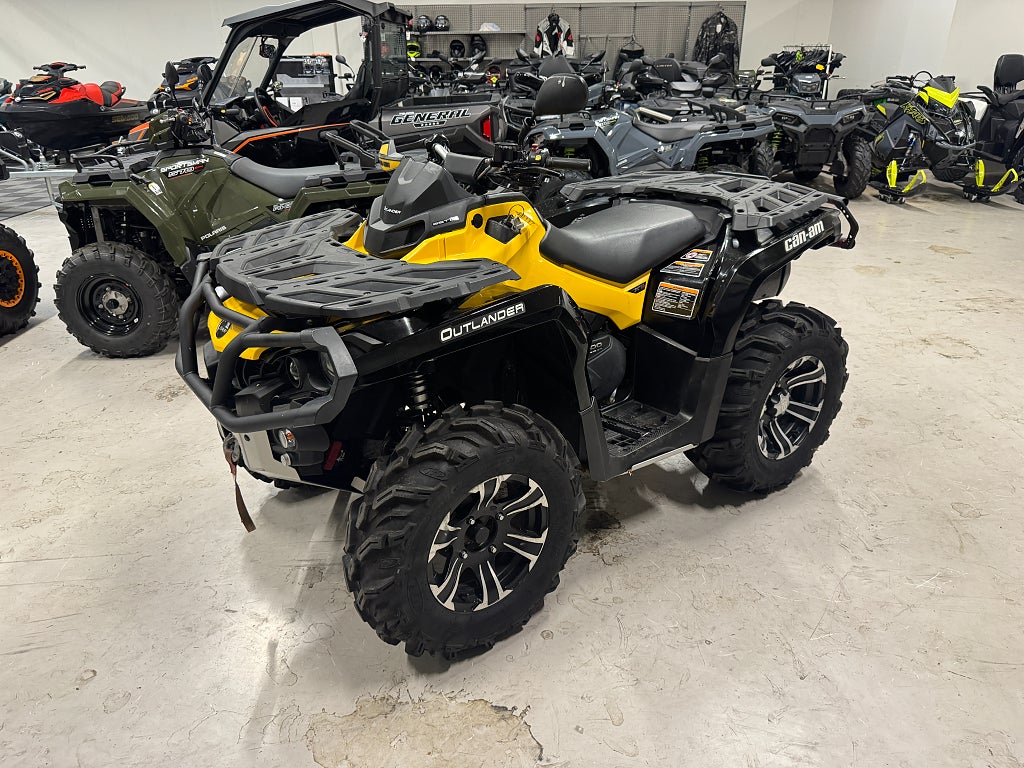 Can-Am Outlander 1000 Xt -p 