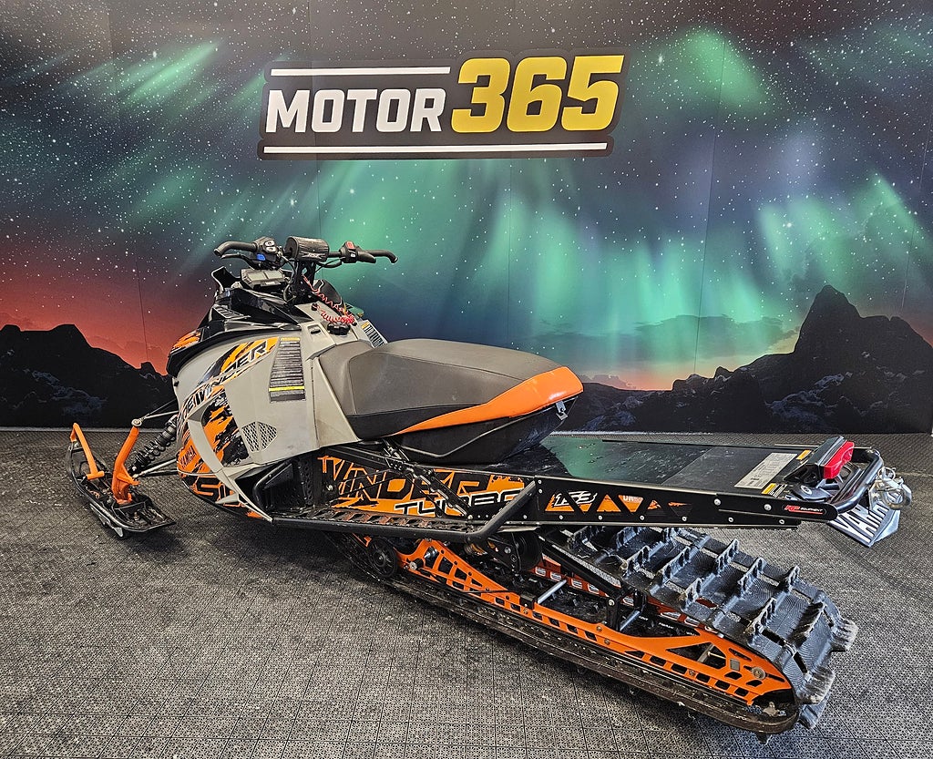 Yamaha SIDEWINDER BTX 153" SE STEG 2 MCXPRESS / VKIT / STORA KYLAREN 2017 - miniatyr 7