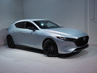 Halvkombi Mazda 3