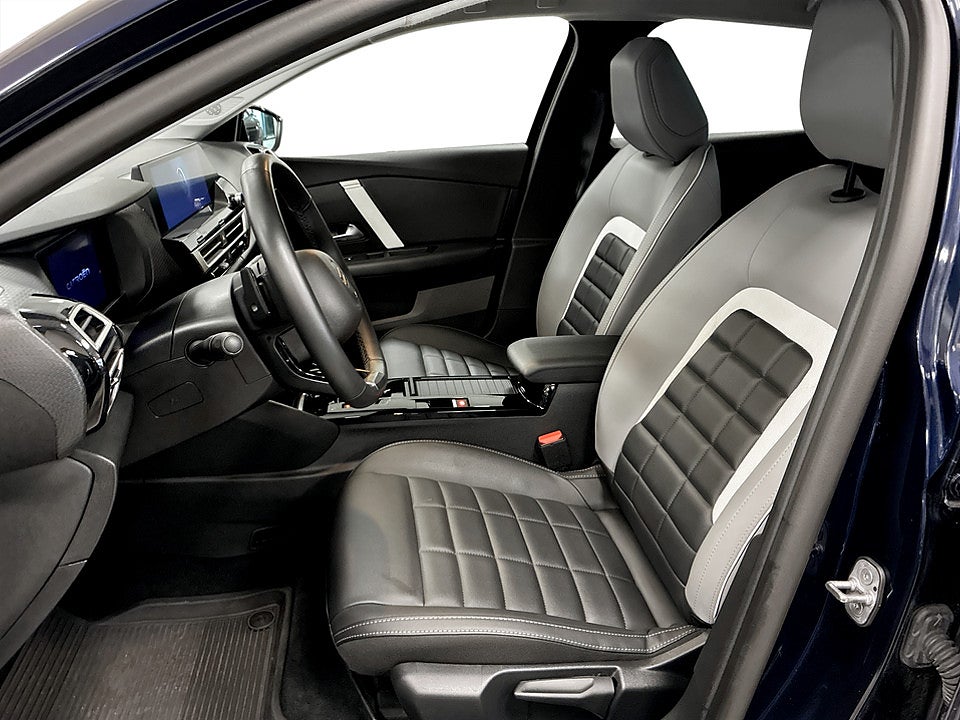 Bild på Citroen C4 X Hybrid 145hk Aut CARPLAY NAVI