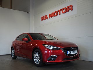 Halvkombi Mazda 3 3 av 22