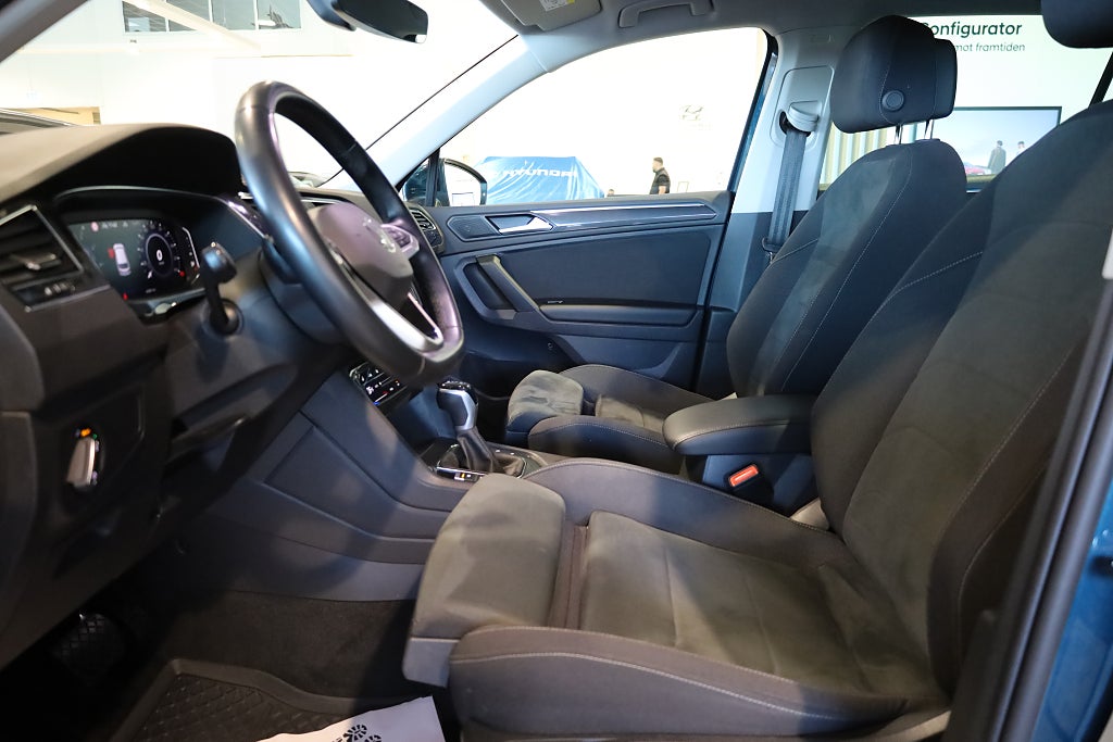 Volkswagen Tiguan eHybrid 1.4 TSI Automat Elegance / Drag / Moms / PHEV 2024