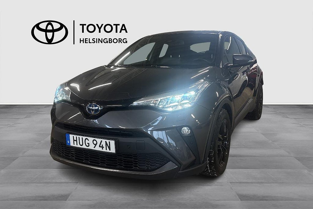 Toyota C-HR Hybrid 1,8 X- Edition (MY23) Drag
