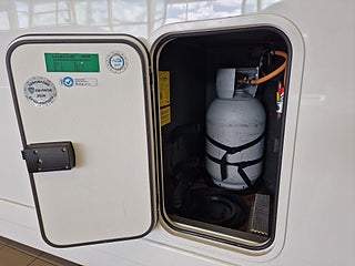 Husbil-halvintegrerad Kabe TMRX 780 LQB 6 av 28