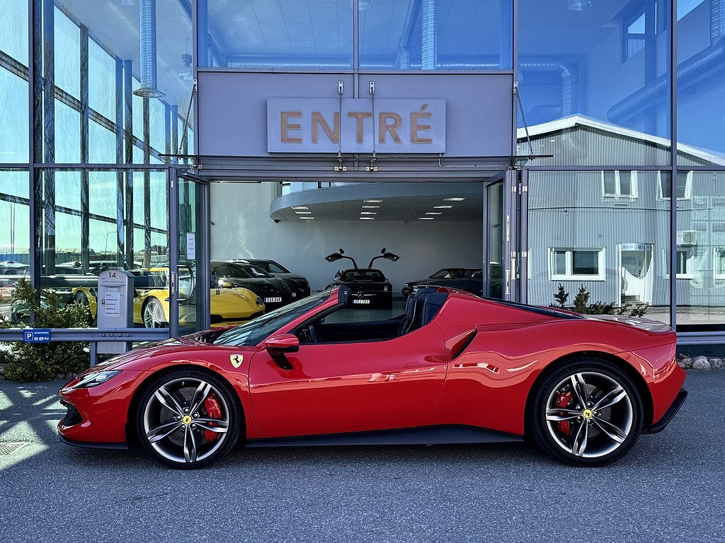 Ferrari 296 GTS 3.0 V6 + 7.45 kWh F1 DCT Euro 6