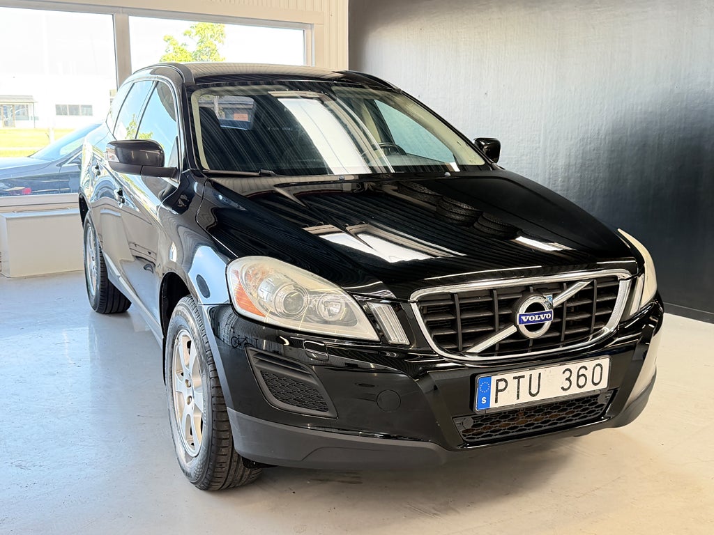 Volvo XC60 D4 163hk Momentum DRIVe | AC | Drag