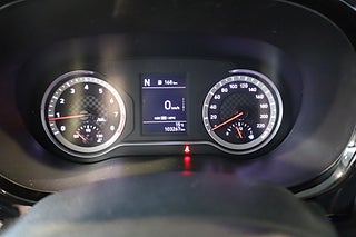 Halvkombi Hyundai i10 21 av 25