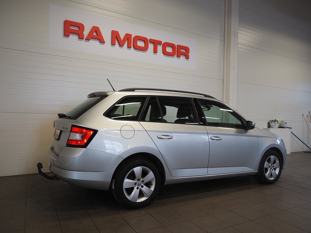 Skoda Fabia Kombi 1.4 TDI 90hk Style | Drag | Motorvärmare | 2016