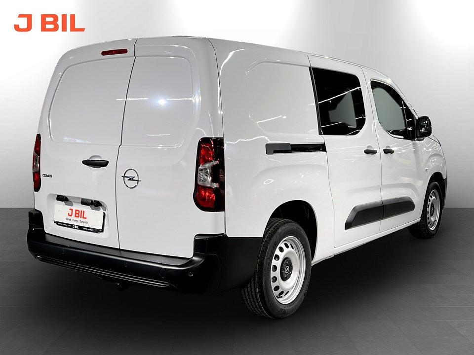 Bild på Opel Combo Crew Cab 130hk Aut - OMGÅENDE LEVERANS!