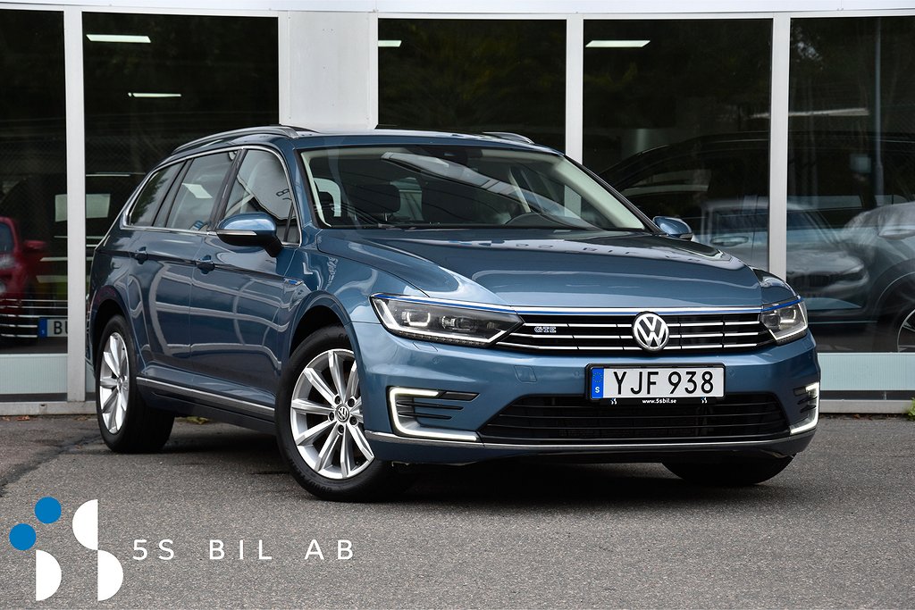 Volkswagen Passat Sc GTE PANO VÄRM DRAG CARPLAY SeSpec 218HK