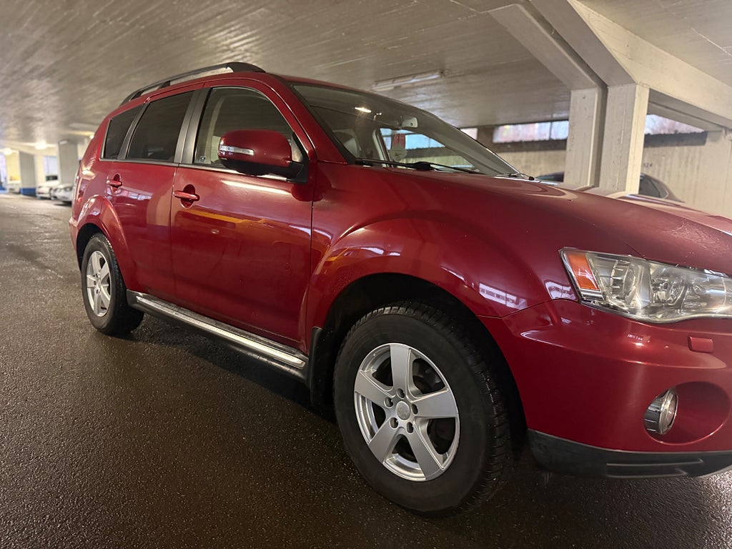 Mitsubishi Outlander 7-seater 2.2 Di-D AWC TC-SST Business Euro 5