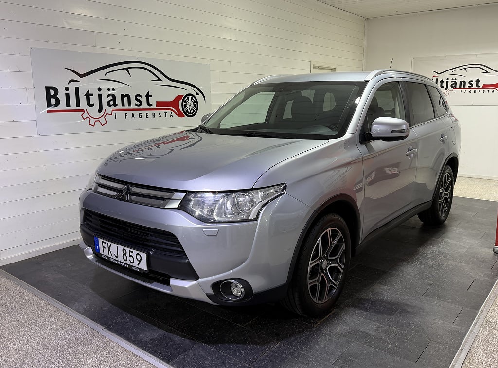 Mitsubishi Outlander 2.2 Di-D 4WD Comfort 1-Ägare