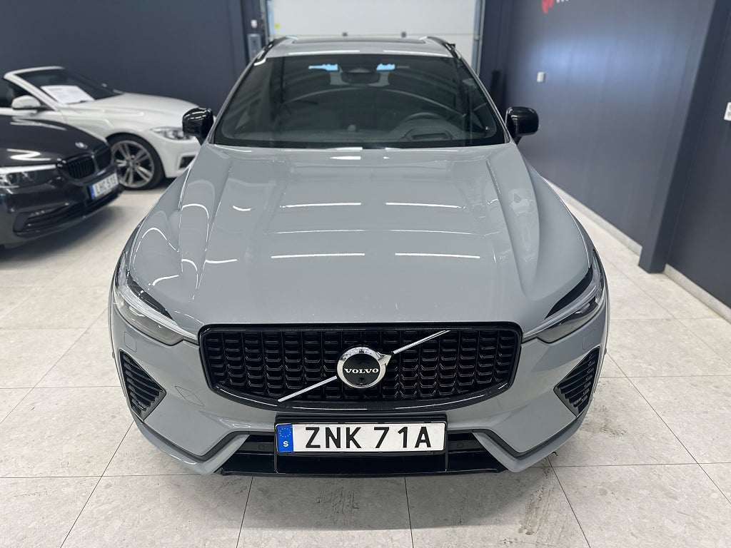 Volvo XC60 T8 Plug-In Hybrid AWD Geartronic Ultra Dark Euro 6