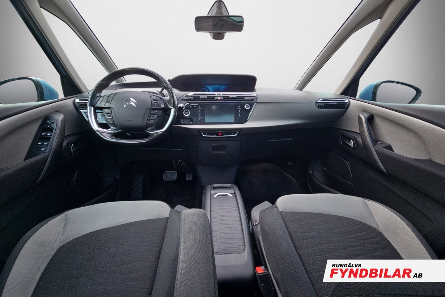 Citroen Grand C4 Picasso 2015, photo 7/39