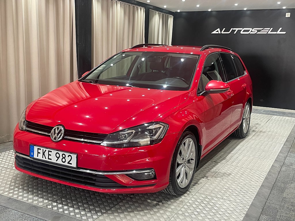 Volkswagen Golf Sportscombi 2.0 TDI DPF BMT M-Värmare LED B/Kamera Drag