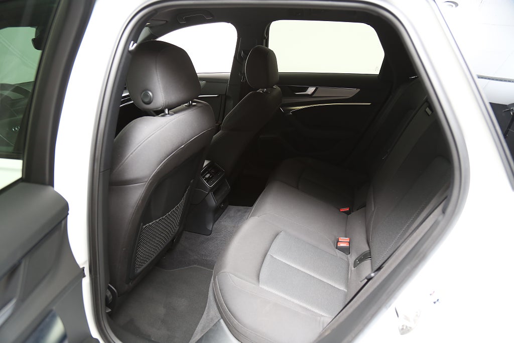 Audi A6 40 TDI Quattro S Tronic Proline Sport Värmare Drag 2021