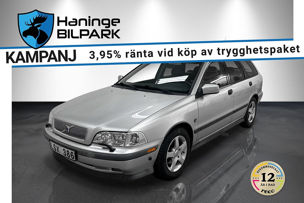 Volvo V40 2.0T/ SUPERDEAL 3.95% / GDS /