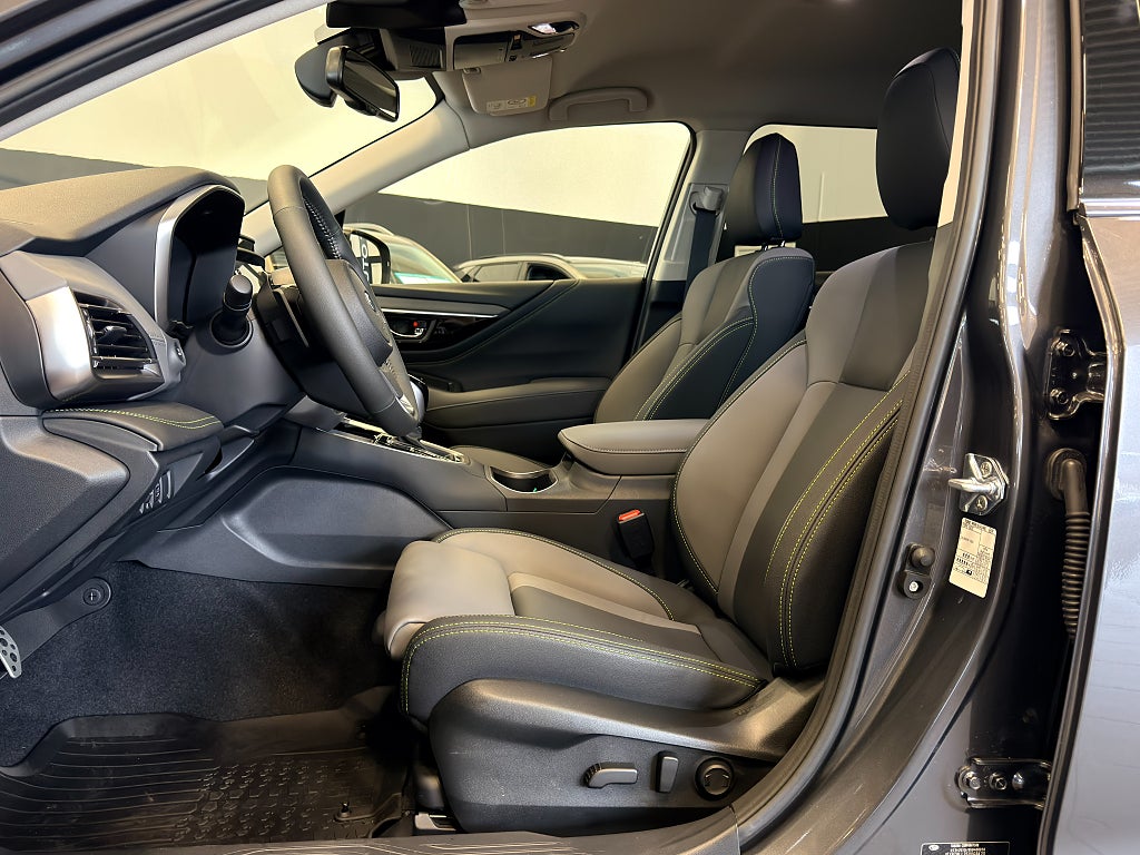 Subaru Outback 2.5 4WD XFuel Field / Elektrisk baklucka /  Rattvärme /
