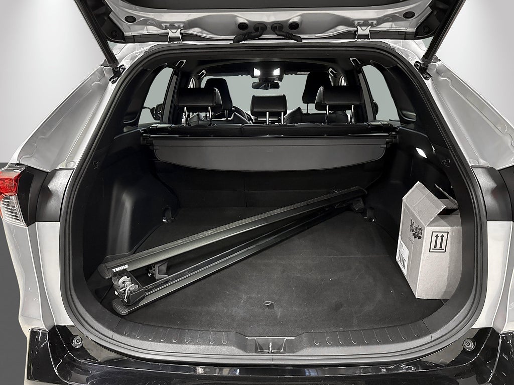 Suzuki Across Plug-in Hybrid 2.5 4WD 306hk E-CVT Inclusive  – bild 15