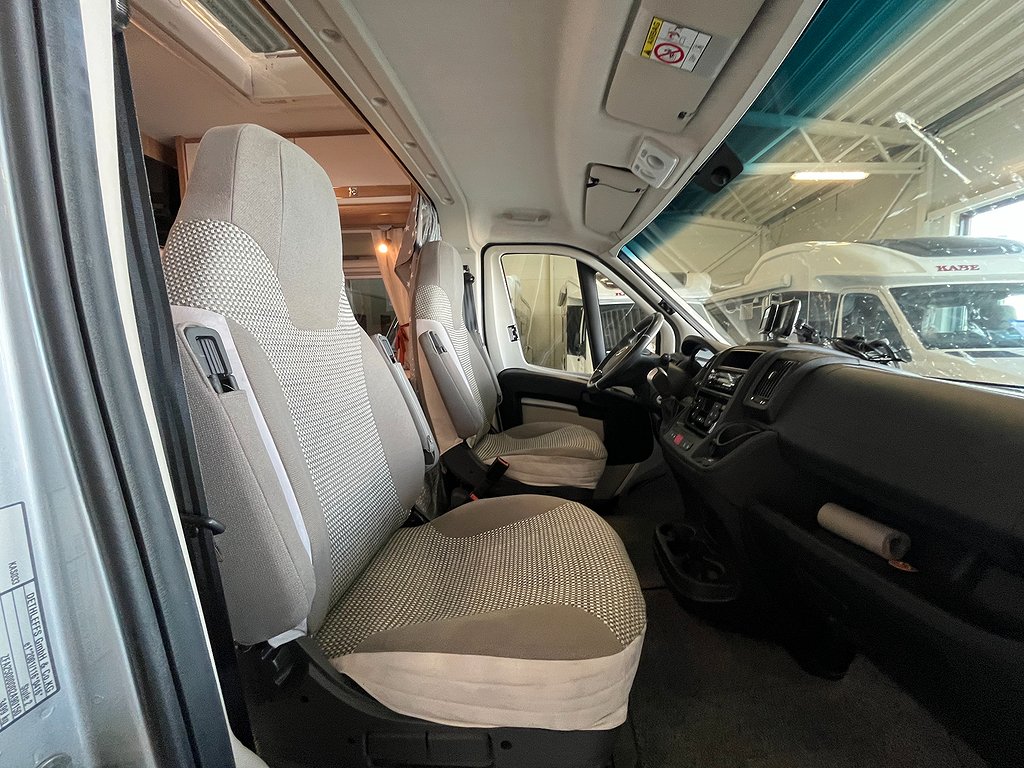 Pössl Van / Drag / Automat 150hk / EL-Patron / Under 6m - Pössl