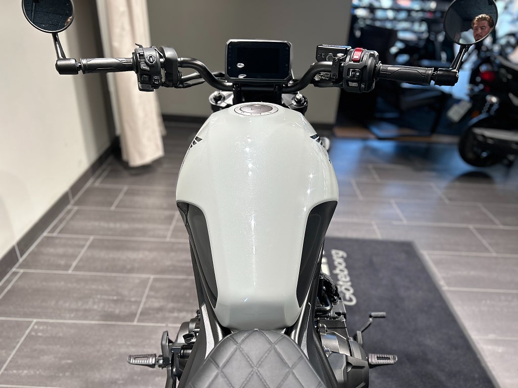 Honda CMX1100D3 Rebel/ DCT / Zizzi-bar / Komfortsadlar