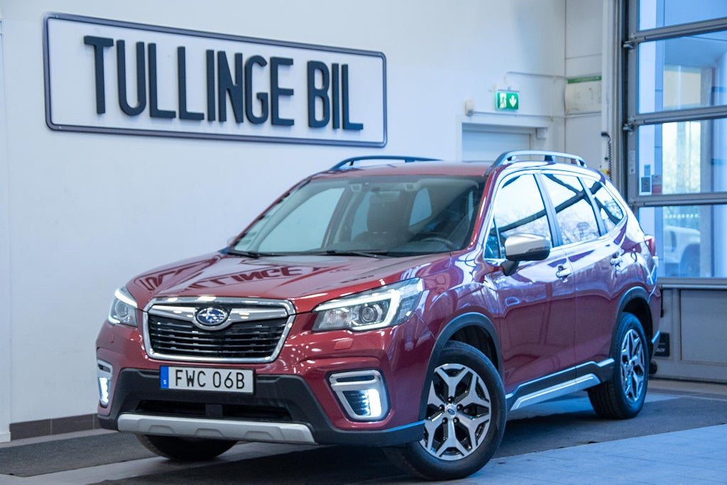 Subaru Forester e-Boxer 150HK Ridge Backkamera Elstolar Navi Adaptiv 