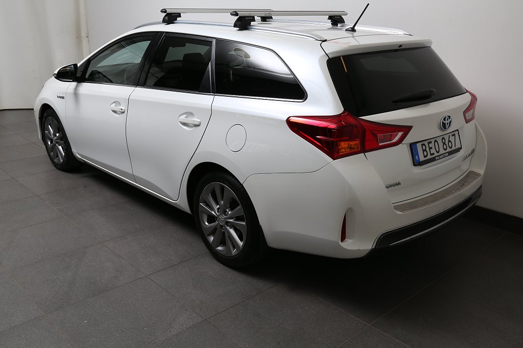 Toyota Auris Touring Sports Hybrid e-CVT Edition 50 Motorvärmare 2014