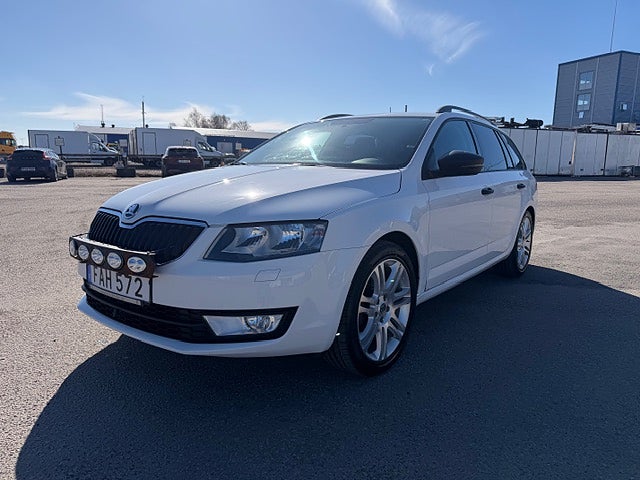 Skoda Octavia Kombi 1.6 TDI Euro 5